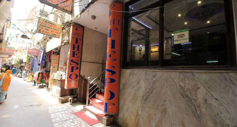 Family Spot Hotel New Delhi Ngoại thất bức ảnh