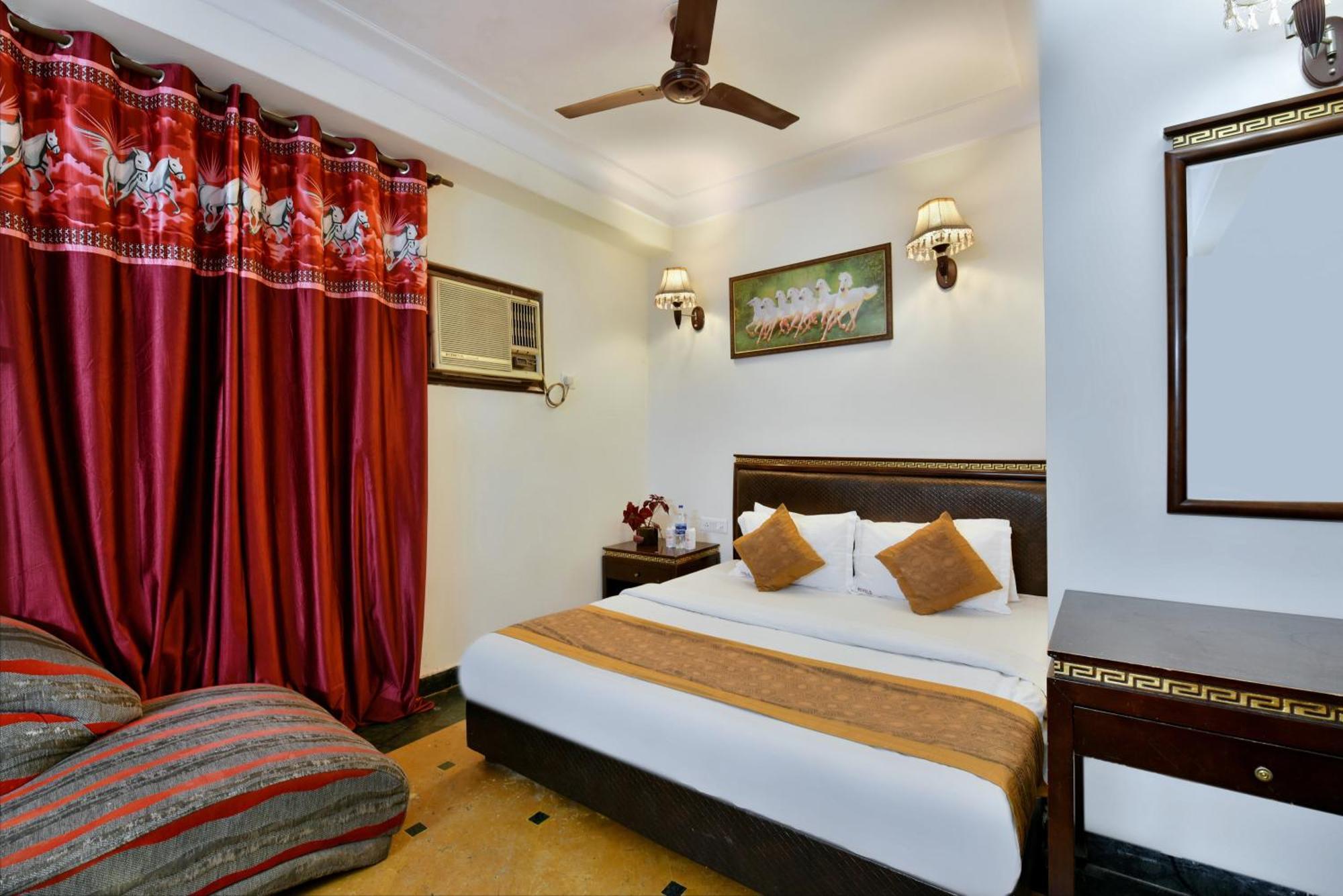 Family Spot Hotel New Delhi Ngoại thất bức ảnh
