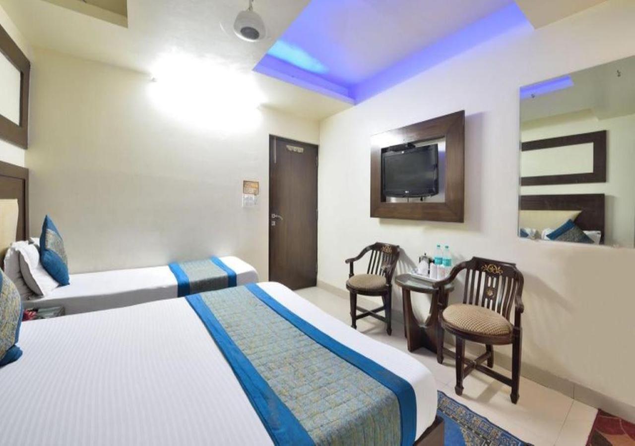 Family Spot Hotel New Delhi Ngoại thất bức ảnh